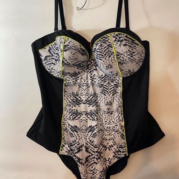 Black and Gray Swimsuit with Lime Green Piping Worn Once Size 22/24 - Picture 1 of 6